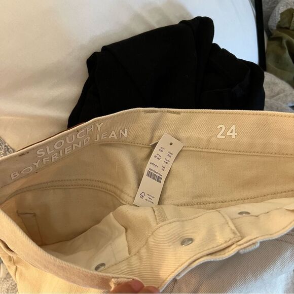 NWT J.Crew Boyfriend Jeans - Picture 9 of 9